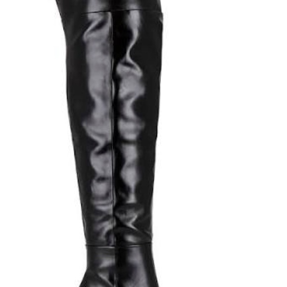 House of Harlow 1960 Sleek Black Over-the-Knee Boots